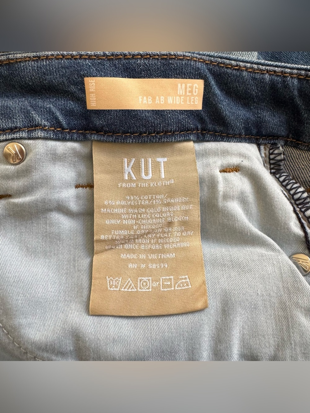 Kut Meg Fab Ab Wide Leg High Rise Inexhaustible Wash Raw Hem 12 - Picture 9 of 10
